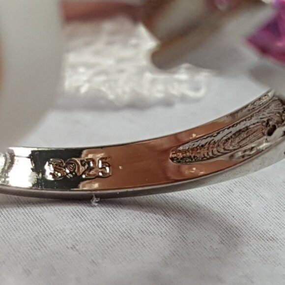 Pink Cubic Zirconia Solitaire Ring - Picture 4 of 4